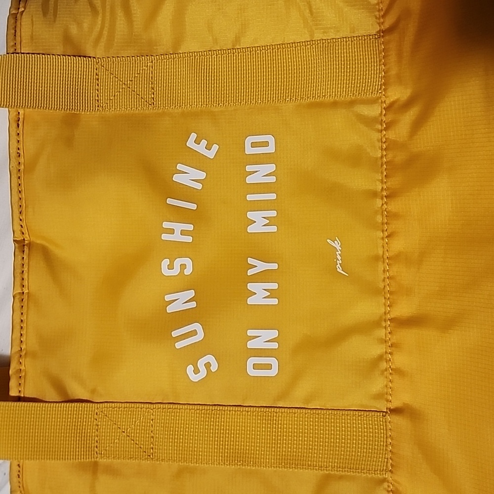 Sunshine on my mind pink cooler tote - Picture 3 of 6